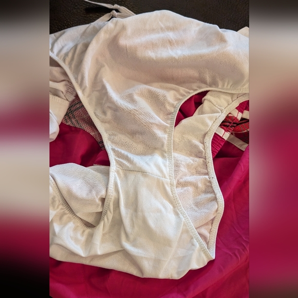 Pink Nike M Florida Gators running shorts - Picture 5 of 5